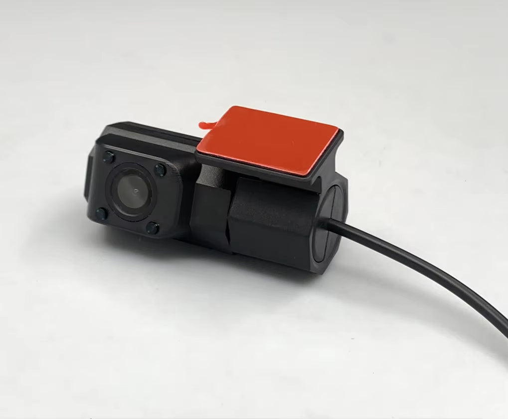 High-definition night vision 360 car inside and outside the use of reverse driving recorder rear camera 1080P night vision.